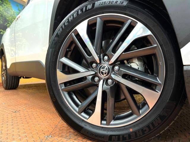 Toyota COROLLA CROSS 2022-03 188434-13