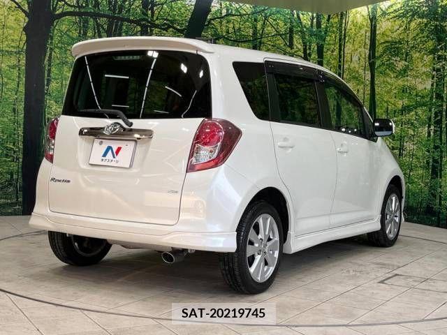 Toyota RACTIS 2010-03 393532-17