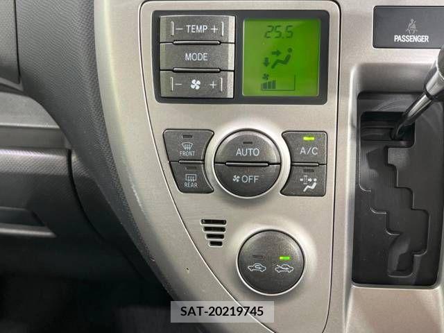 Toyota RACTIS 2010-03 393532-5