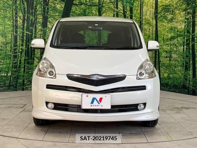 Toyota RACTIS 2010-03 393532-14