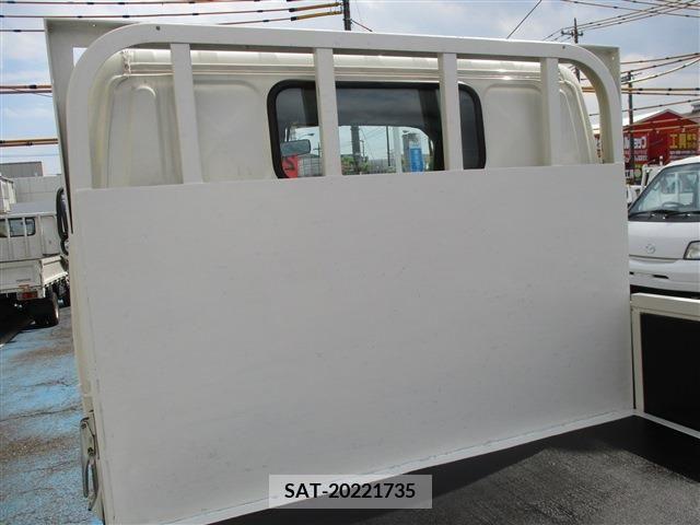 Hino DUTRO 2017-09 296733-7
