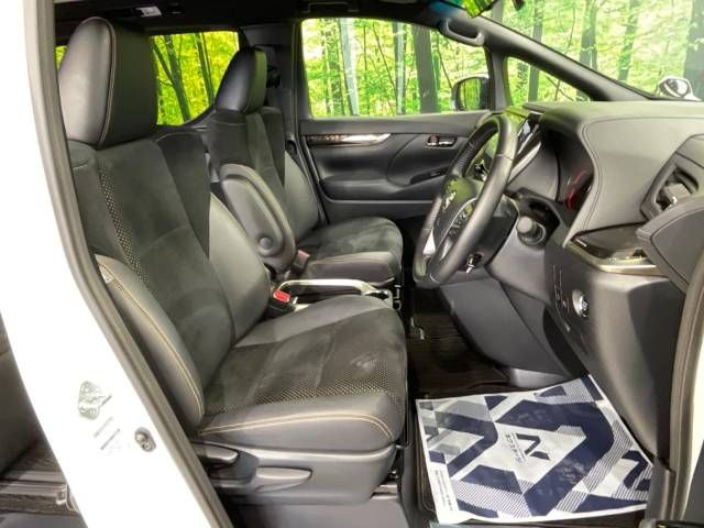 Toyota VELLFIRE 2022-03 184348-8