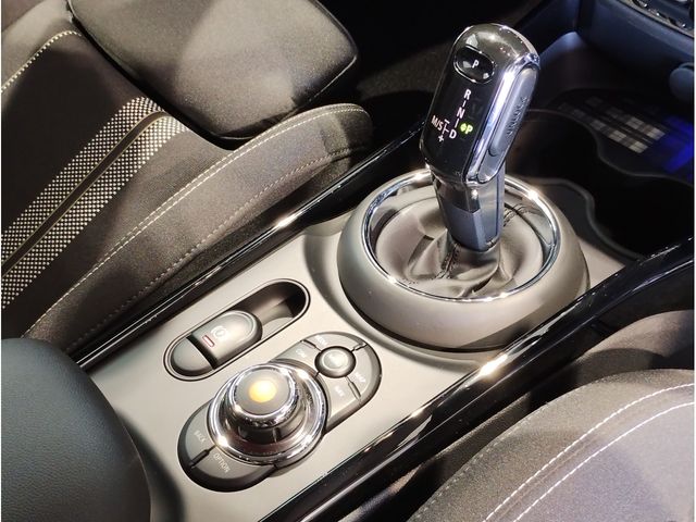 Bmw MINI 2021-09 9058-19