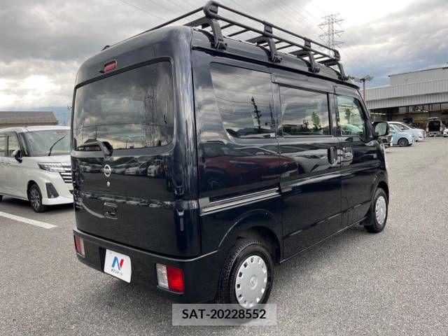 Nissan CLIPPER 2018-05 281161-17