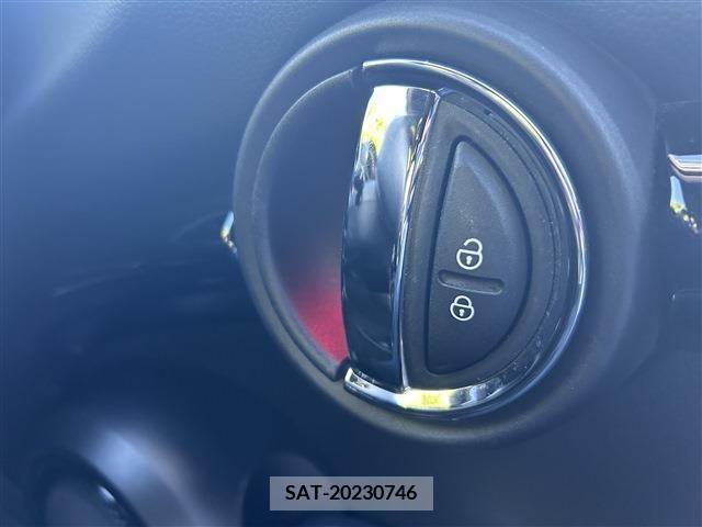 Bmw MINI 2018-02 395920-23