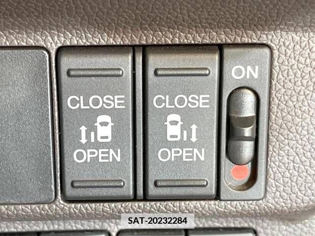 Honda FREED 2017-04 376130-6