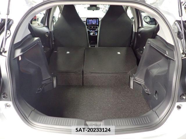 Toyota AQUA 2022-02 340574-14
