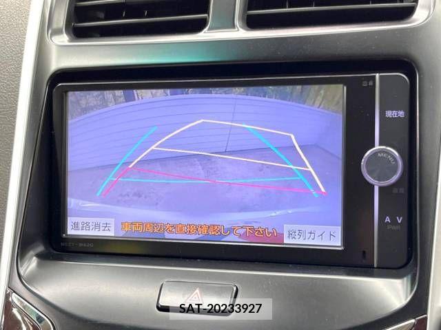 Toyota SAI 2014-03 219087-3