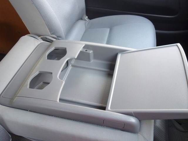 Toyota HIACE VAN 2007-10 1318-13