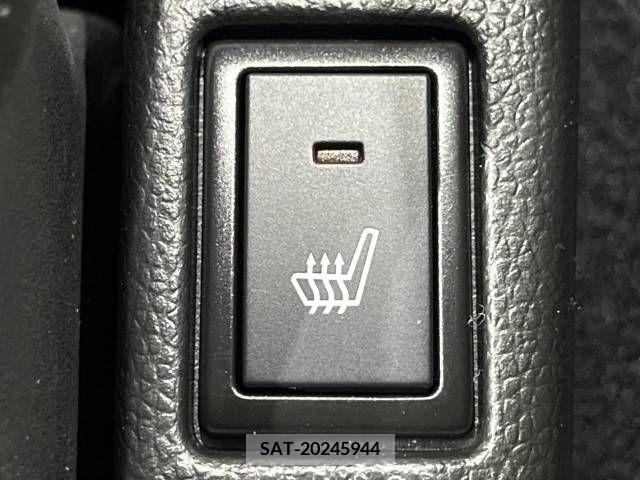 Suzuki SWIFT 2022-06 374362-7