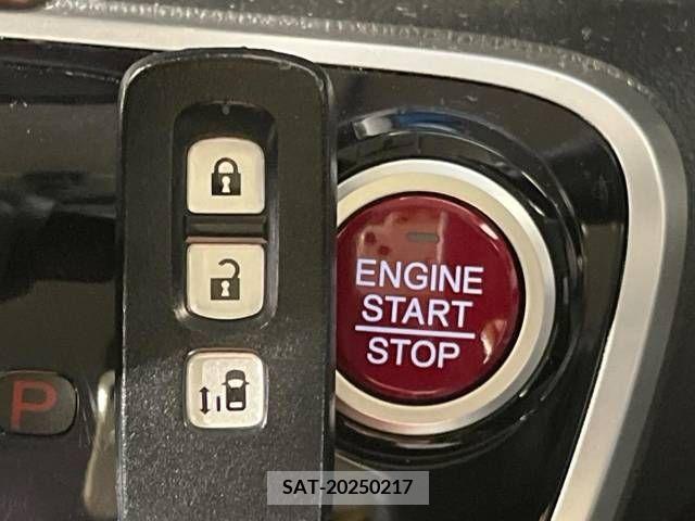 Honda N BOX 2015-08 212661-7