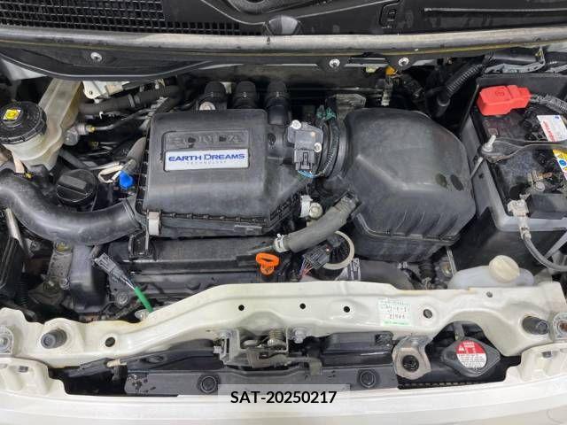 Honda N BOX 2015-08 212661-18