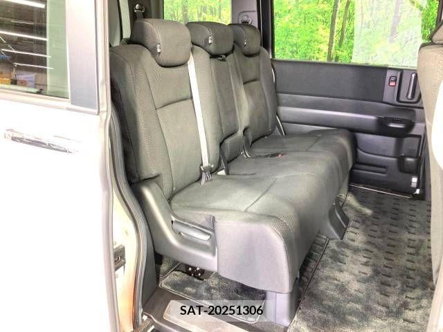Honda STEP WGN 2013-01 286223-8