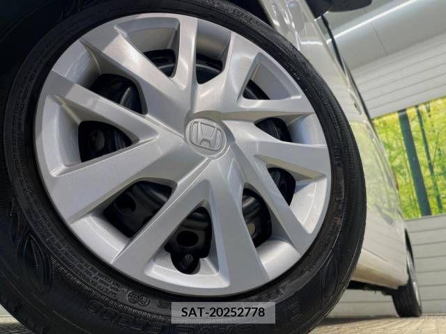 Honda N BOX 2022-12 333897-13