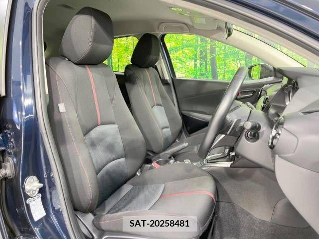Mazda DEMIO 2015-11 301939-8