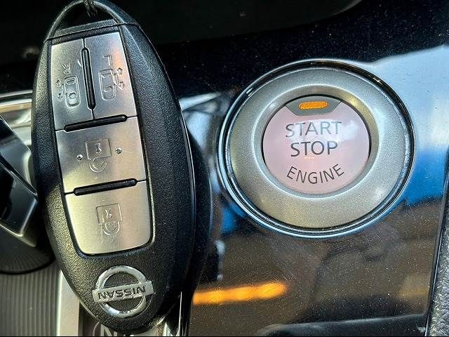 Nissan SERENA 2014-06 18448-10
