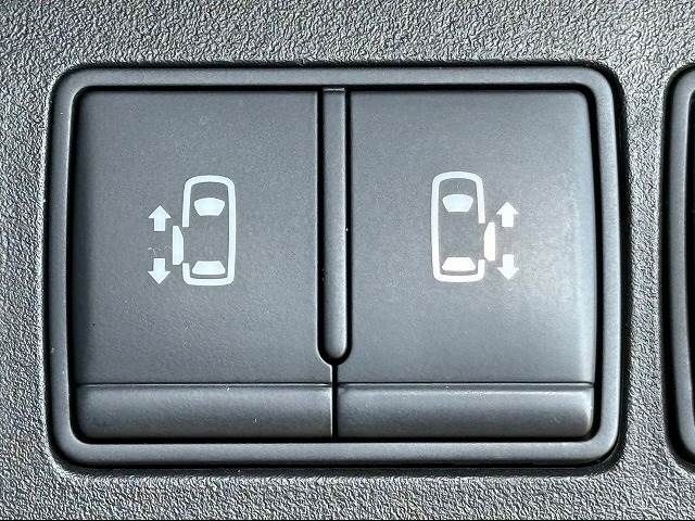 Nissan SERENA 2014-06 18448-9