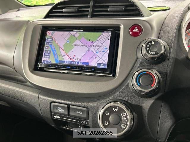 Honda FIT 2010-09 303318-5