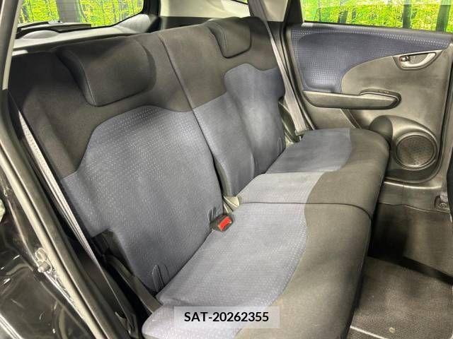 Honda FIT 2010-09 303318-9