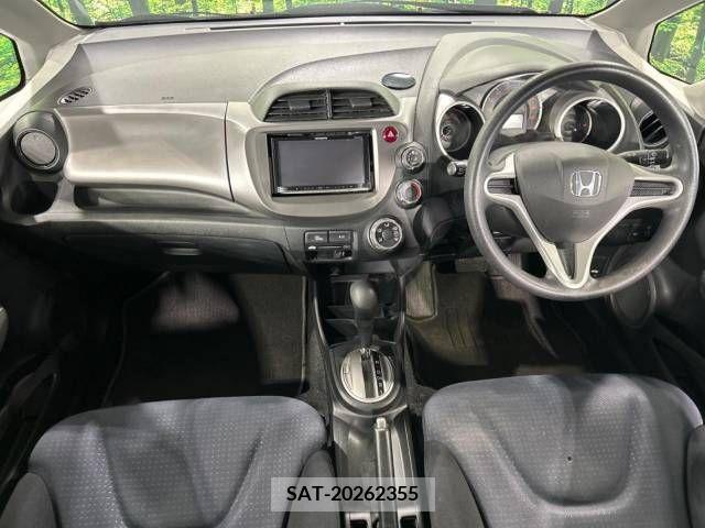 Honda FIT 2010-09 303318-1