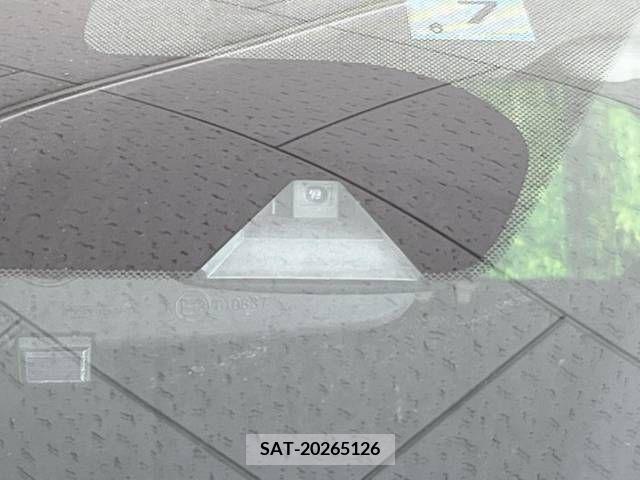 Nissan NOTE 2015-07 365470-2