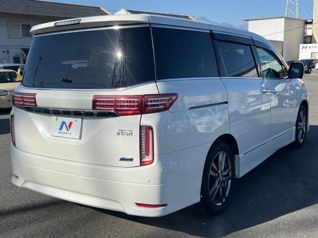 Nissan ELGRAND 2013-07 192722-18
