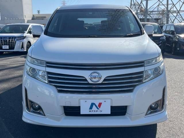 Nissan ELGRAND 2013-07 192722-15