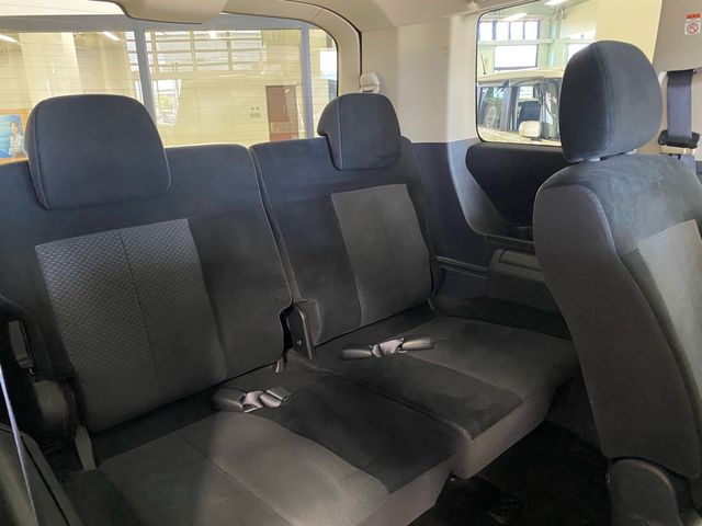 Mitsubishi DELICA D5 2011-06 23352-19