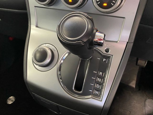 Mitsubishi DELICA D5 2011-06 23352-13