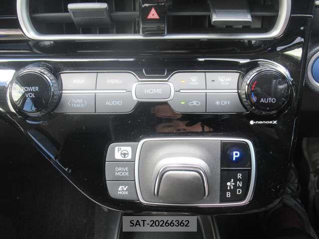 Toyota AQUA 2021-11 292055-13