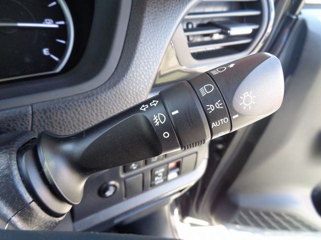 Toyota ESQUIRE 2016-09 16603-23