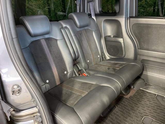 Honda N BOX CUSTOM 2018-10 15779-10