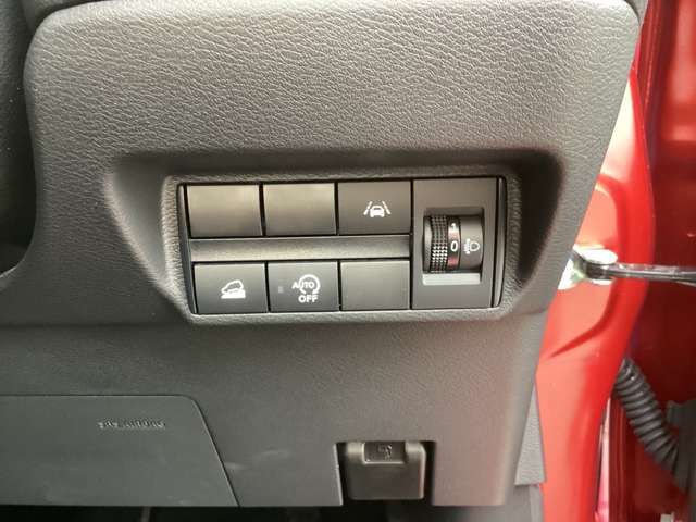 Mitsubishi EK X 2022-04 20482-6