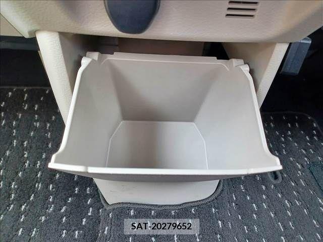 Nissan ROOX 2020-03 246759-16