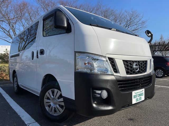 Nissan NV350 Caravan 2016-10 193538-10