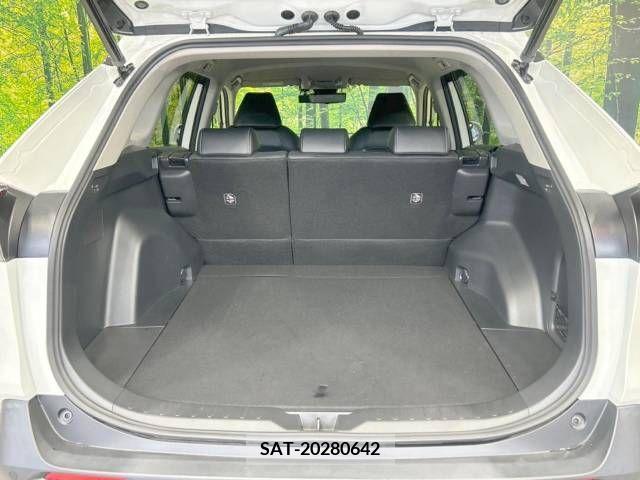 Toyota RAV4 2021-11 343477-11
