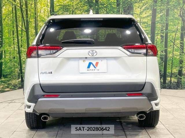 Toyota RAV4 2021-11 343477-15