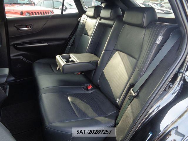 Toyota HARRIER 2021-06 313437-6