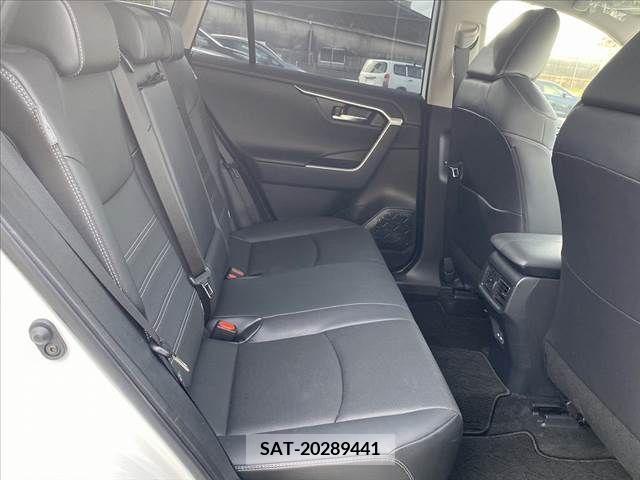 Toyota RAV4 2022-10 282683-17