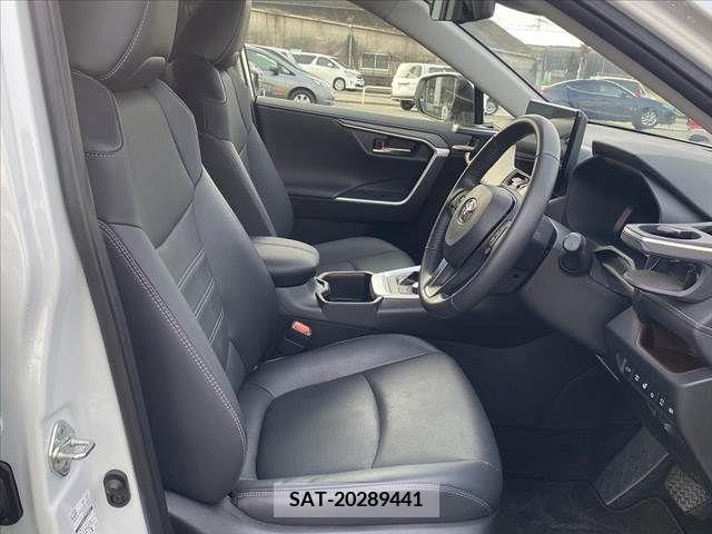 Toyota RAV4 2022-10 282683-15