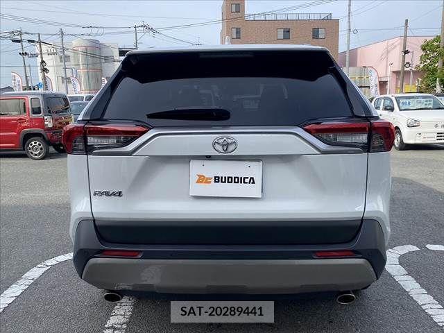 Toyota RAV4 2022-10 282683-13