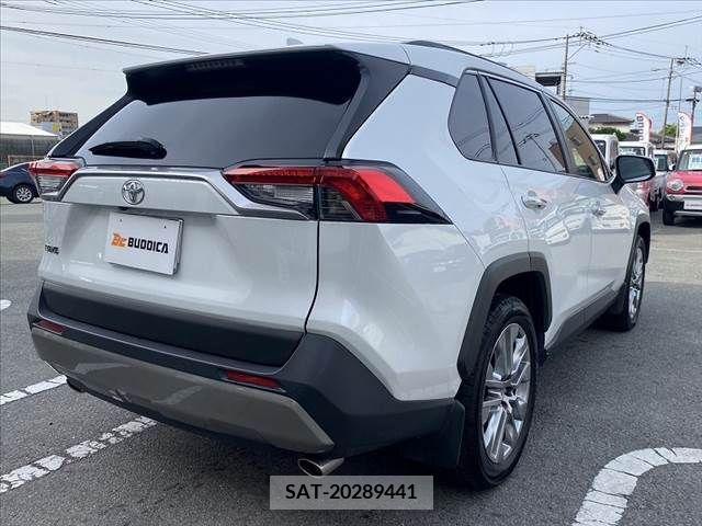 Toyota RAV4 2022-10 282683-12