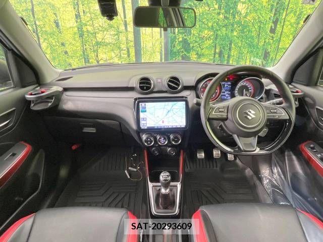 Suzuki SWIFT 2021-01 228720-1