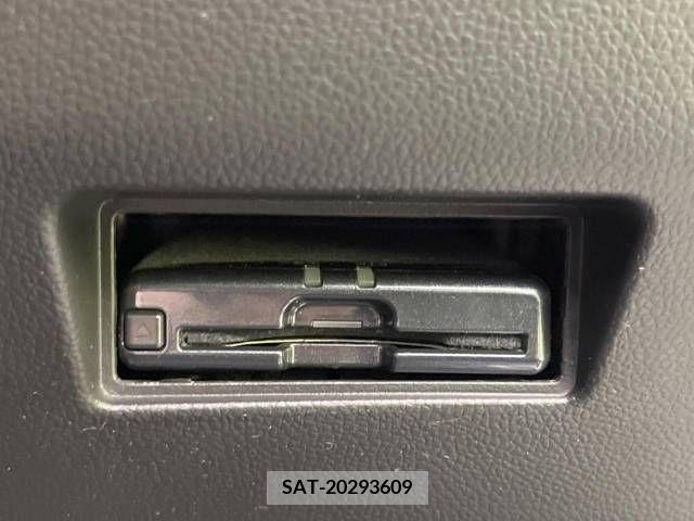 Suzuki SWIFT 2021-01 228720-7