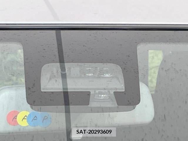 Suzuki SWIFT 2021-01 228720-3