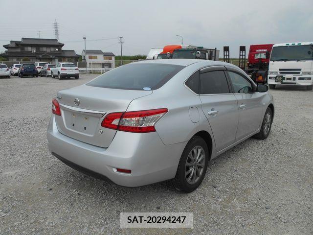 Nissan Sylphy 2017-02 251014-4