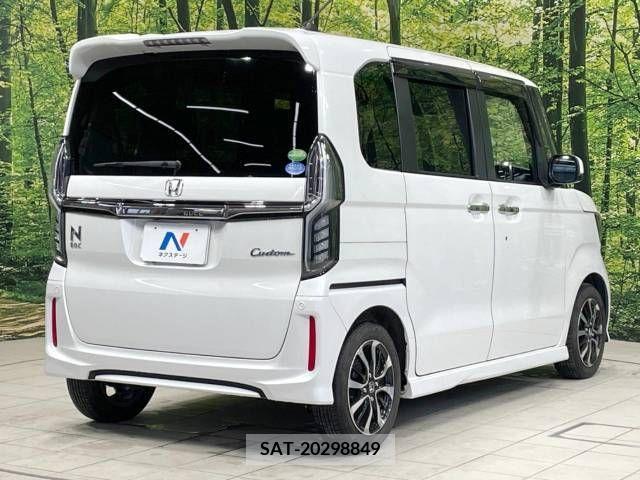Honda N BOX CUSTOM 2020-01 331006-17