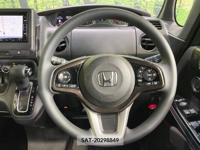Honda N BOX CUSTOM 2020-01 331006-11