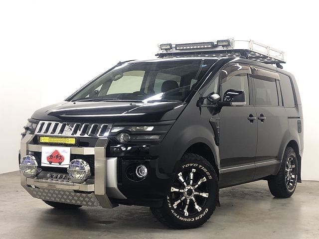 Mitsubishi DELICA D5 2013-01 190604-0