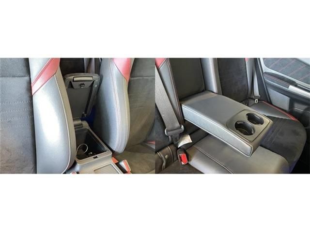Subaru WRX STI 2016-11 28242-22